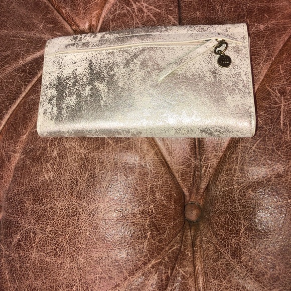 Hobo gold distressed wallet - Picture 1 of 7